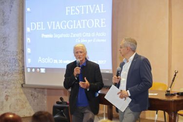 “Il giro del mondo in una piazza” - Aldo Pavan e Alessandro Comin