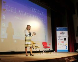 “Manuale di sopravvivenza per italiani all’estero” - Giulia Cananzi introduce Svevo Moltrasio e Andrea D’Addio