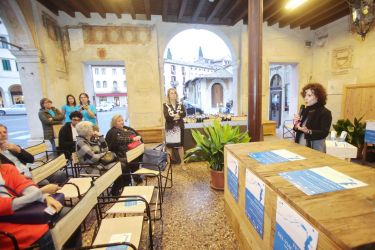 Spritz del Viaggiatore incontra Spritz Letterario - Un brindisi per "Il Veneto Legge"