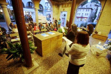 Spritz del Viaggiatore incontra Spritz Letterario - Un brindisi per "Il Veneto Legge"
