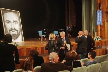 “La forza di una donna legata ad un mito” - Nicoletta Mantovani Pavarotti e Grazia Verasani