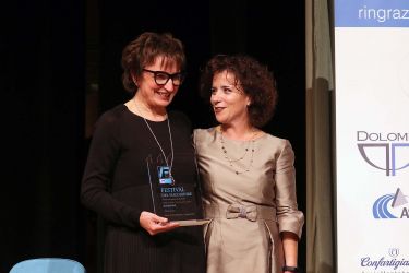 Emanuela Cananzi con Donatella di Pietrantonio, vincitrice della III^ edizione del premio